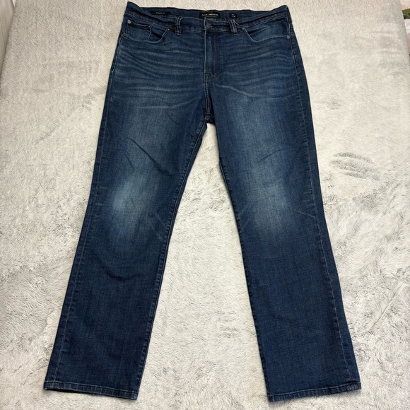 Lucky Brand Men’s Jeans Athletic‎ Fit Denim 40/34 - Picture 1 of 10